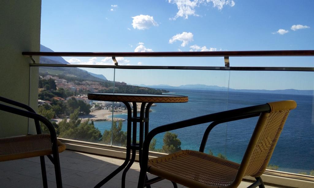 Villa Junona Baška Voda Екстериор снимка