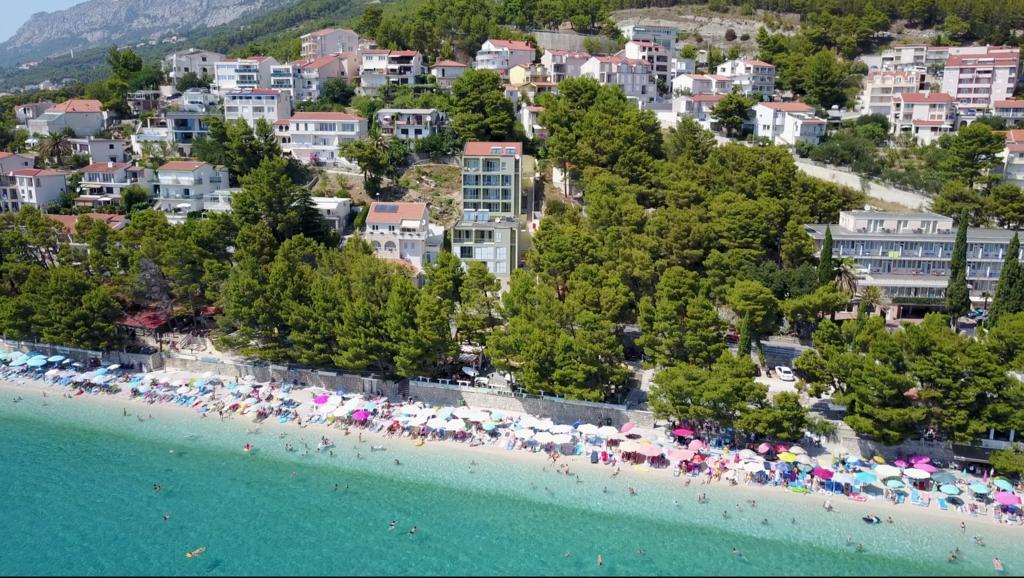 Villa Junona Baška Voda Екстериор снимка