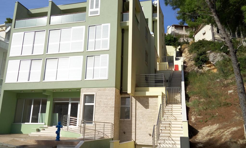 Villa Junona Baška Voda Екстериор снимка